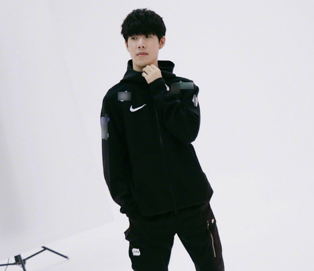 OMG需要居家隔离14天，其LPL赛程全部延后